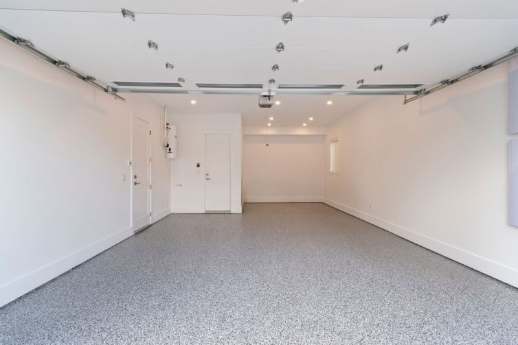 6591_Goldsmith_Drive_EsgeeCorporate-garage