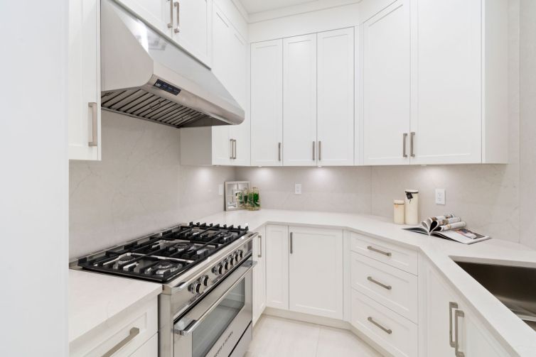 6591_Goldsmith_Drive_EsgeeCorporate-spice