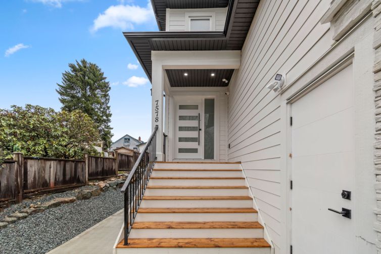 A-7574_Murray_Street_5